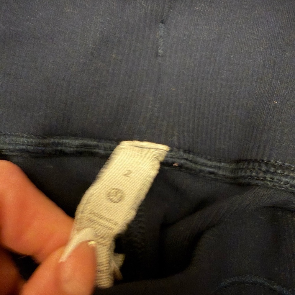 Lululemon Athletica Track Pants - Picture 6 of 9